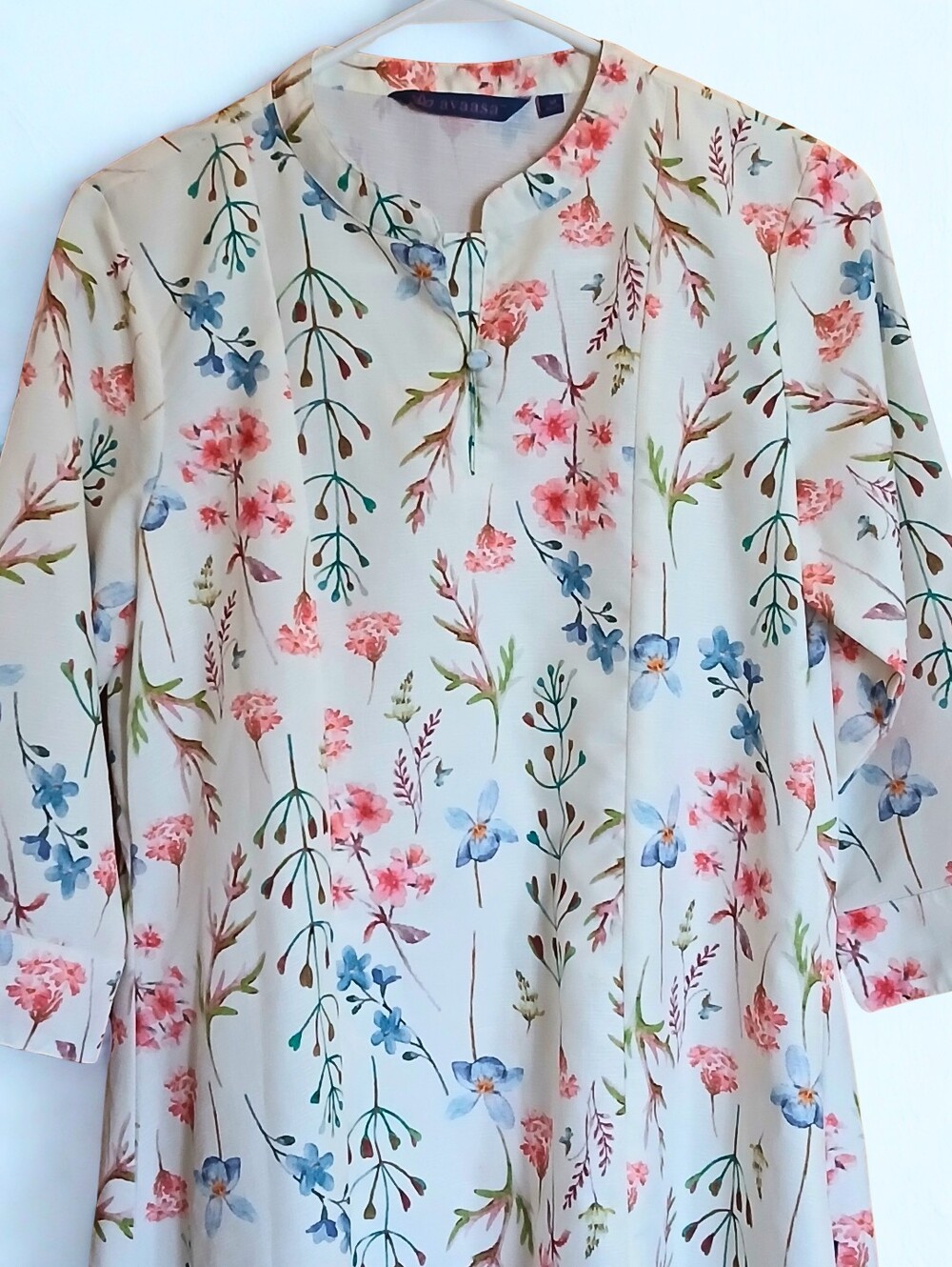 Ethnic Bohemian White Midi Tunic Dress / Kurti with Pink and Blue Floral Print